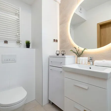 Aquamarina Prima 06 Cozy By The By Renters Apartment